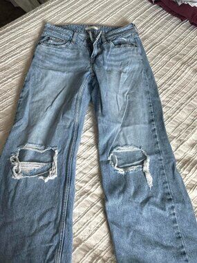 Light Wash Distressed Ripped Straight Leg Jeans
